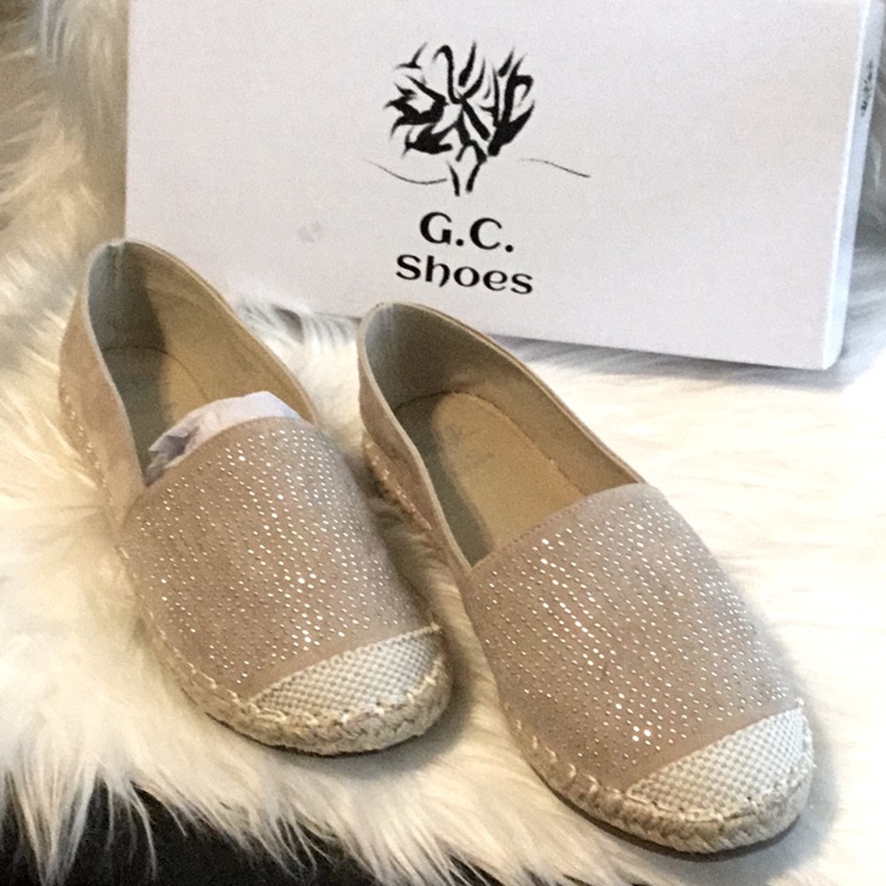 G. C. Shoes /  Toms